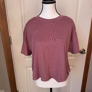 Vuori Crop Top Mauve size M Soft Relaxed Fit